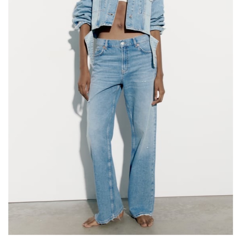 TRF MID-RISE WIDE LEG BAGGY JEANS
BLUE 0/9213/012